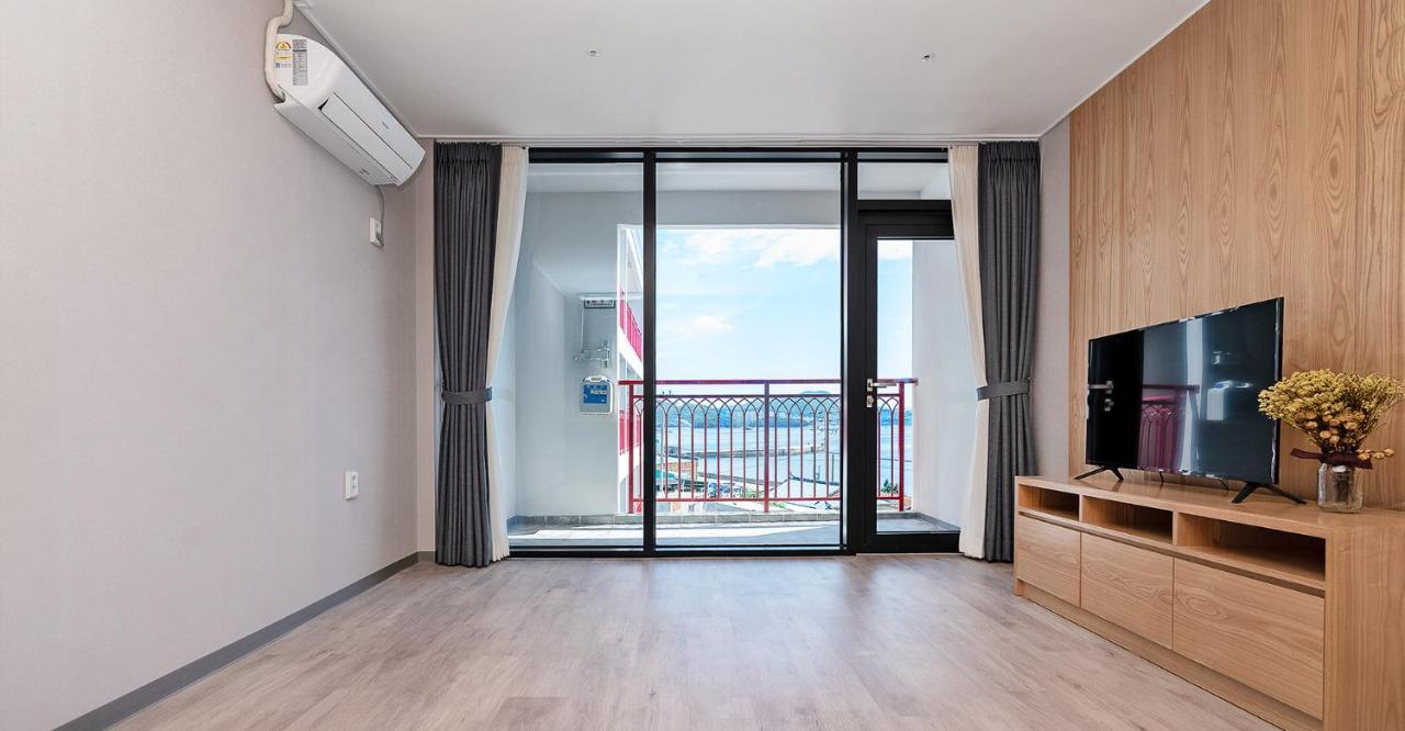 Gold Beach Resort Yeosu Exterior foto